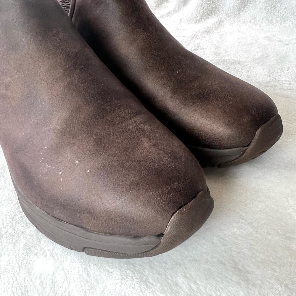 Skechers Women’s Chelsea Boots - Picture 7 of 14